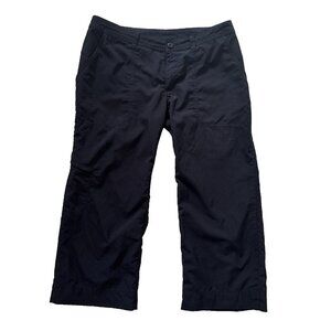 Patagonia‎ Pants Womens 8 Black Casual Outdoor Hiking Lightweight Cropped Capris